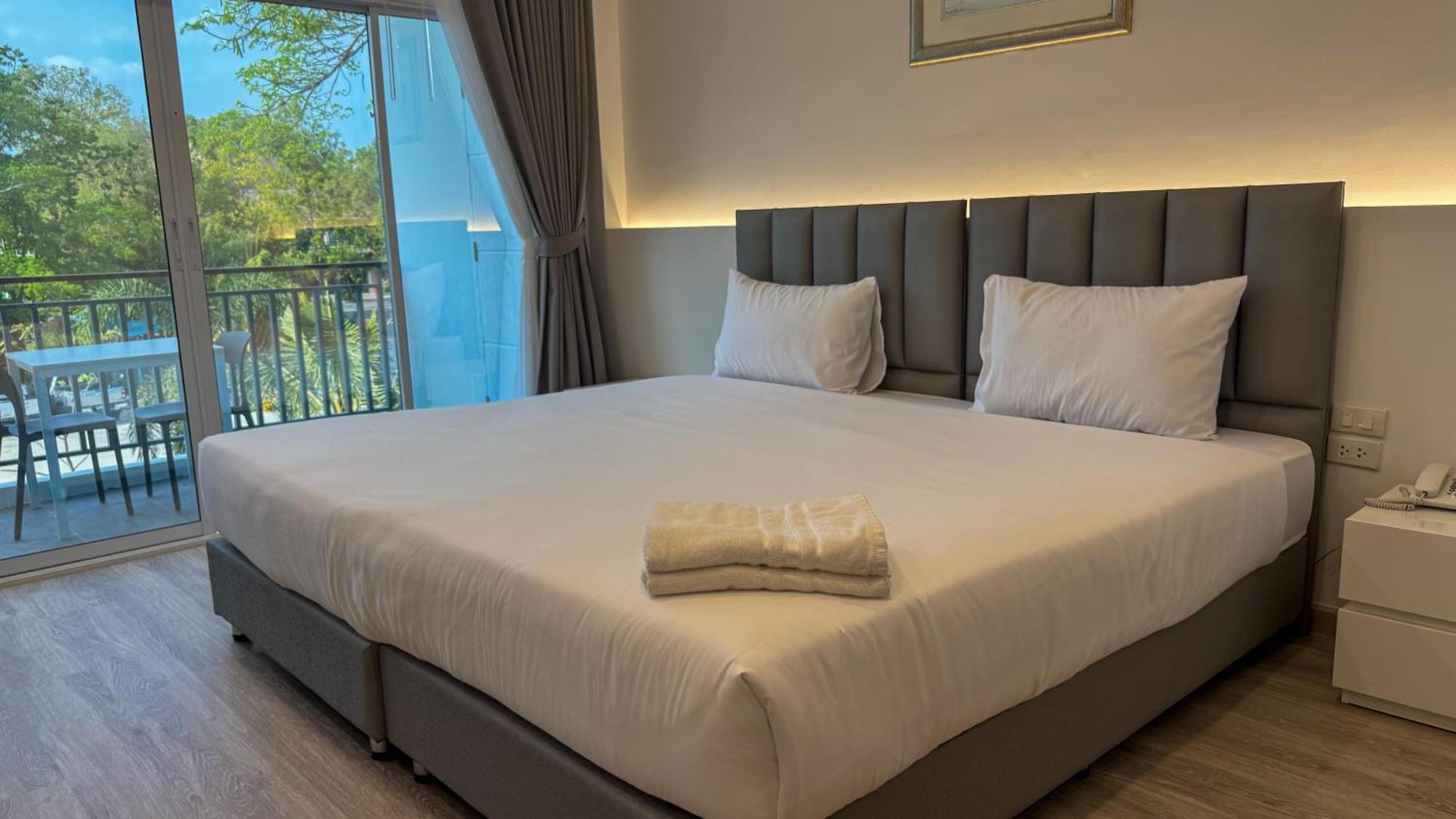 Baan Suan Khun Ta And Golf Resort Ubon Ratchathani Eksteriør billede