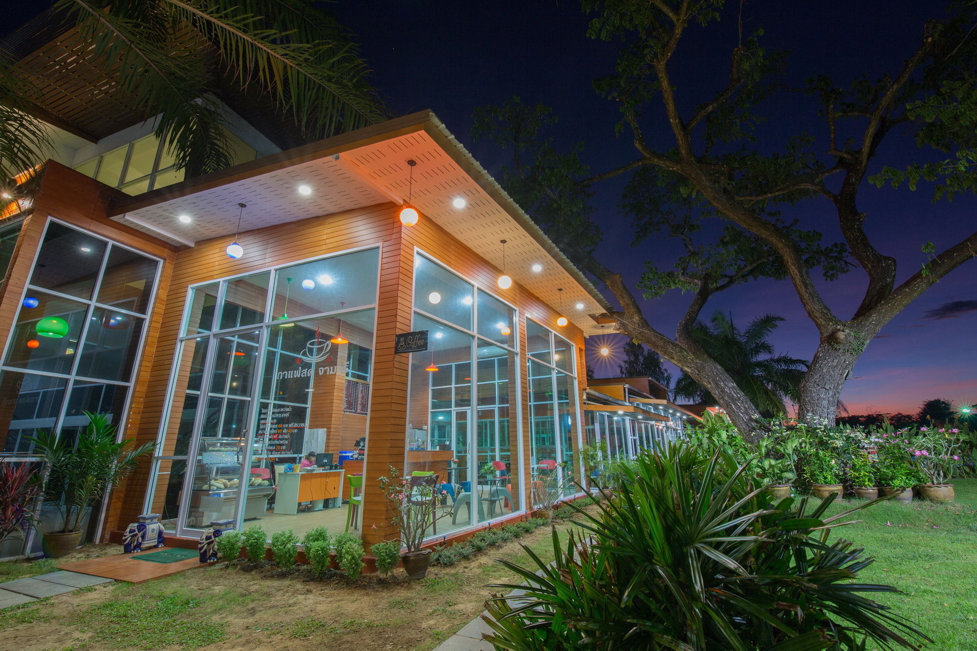 Baan Suan Khun Ta And Golf Resort Ubon Ratchathani Eksteriør billede